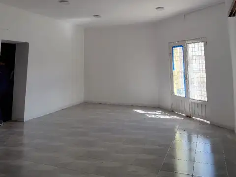 Casa y Local en Venta - San Pedro