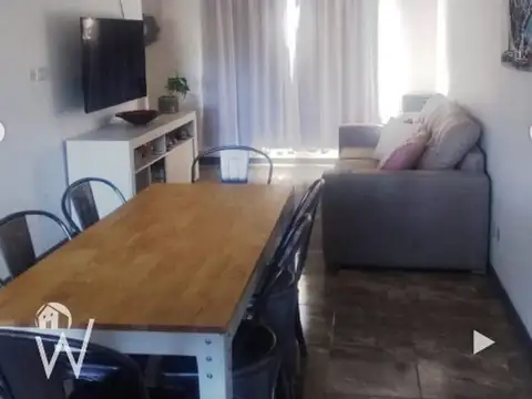 VENDO o PERMUTO TRIPLEX DE DOS HABITACIONES