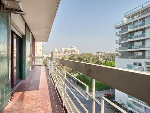 Departamento 4 ambientes con 3 baños