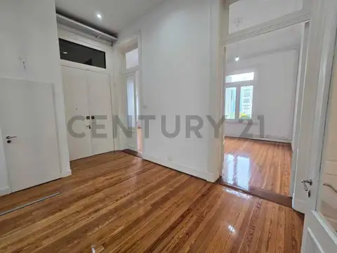 Oficina en Venta en Barrio Norte, USD 298.000