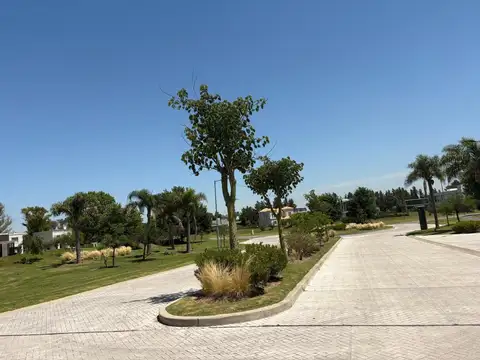 Terreno en Venta en Manuel Alberti, USD 180.000