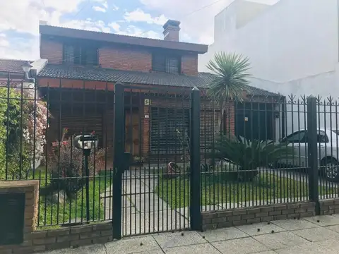 Chalet 5 ambientes -  Ituzaingo Norte - Ref: 786