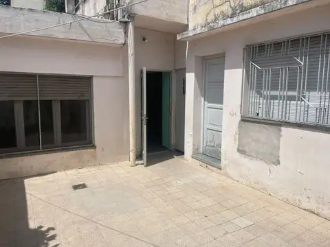CASA EN VENTA EN BARRIO BELGRANO