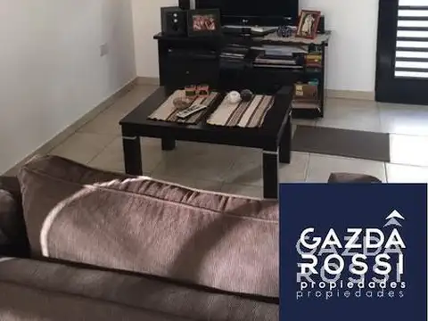 Casa en Venta en Adrogue, USD 200.000