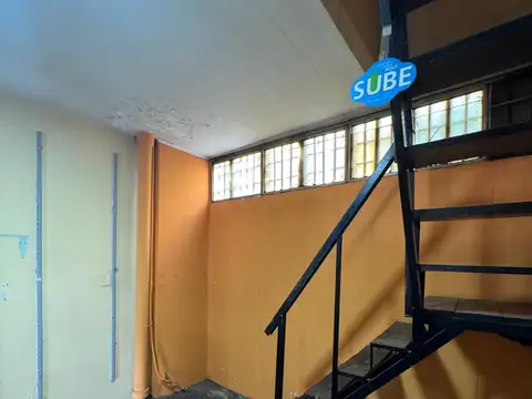 Local en Alquiler en Villa Lugano, $ 400.000