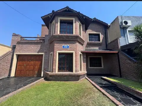 Casa en Venta de 4 dormitorios