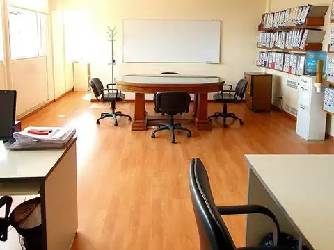 Oficina Sarmiento y Córdoba -  Edificio Travella