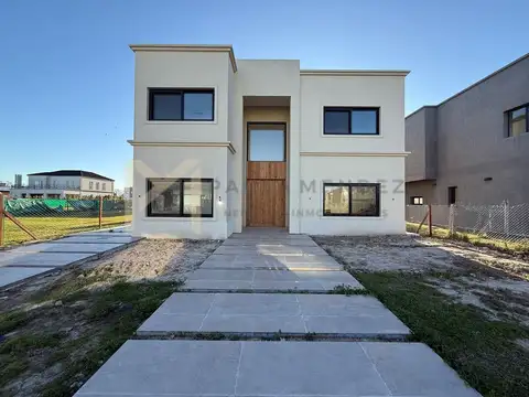 Casa  en Venta en Villanueva, Tigre, G.B.A. Zona Norte