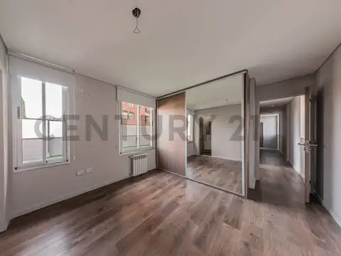Vendo departamento de 3 dormitorios y patio | Abasto, Rosario