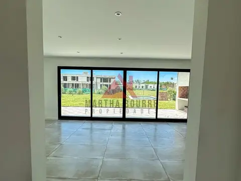 Casa en Venta 1 año