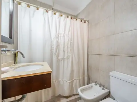 VENTA 3 AMBIENTES CON BALCÓN Y TERRAZA PROPIA