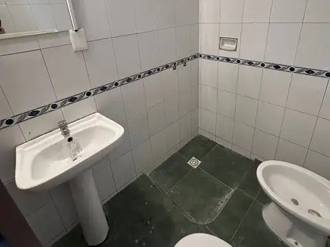 VENTA CASA RECICLADA 3 DORMITORIOS