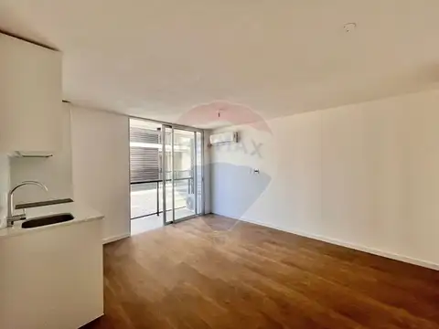 Avenida Luis Alberto de Herrera 2400