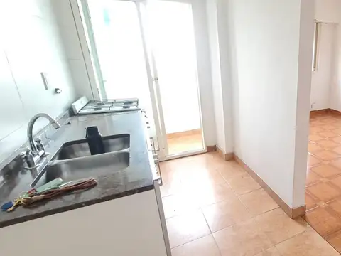 Departamento en Alquiler con 1 cocheras
