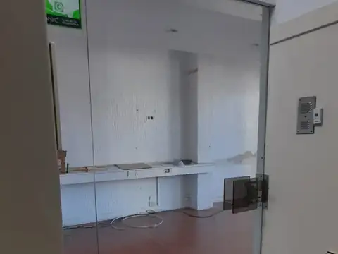 Oficina en Venta en San Nicolás, USD 150.000