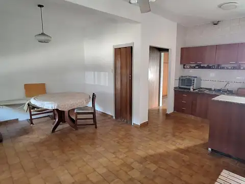 Casa en venta, 4 dormitorios. Zona sur,