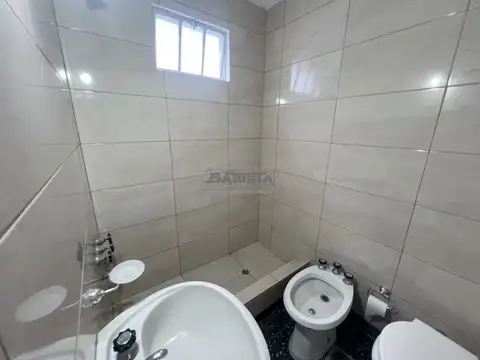 Depto Tipo Casa 2 ambientes con 1 baño