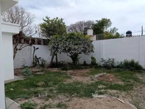 Casa en Venta en Asociación de Trabajadores del Estado, USD 77.000