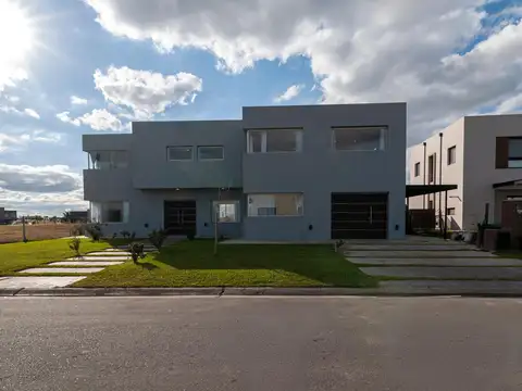 Venta Casa en San Sebastián