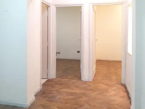 San Martín 600, Piso 2