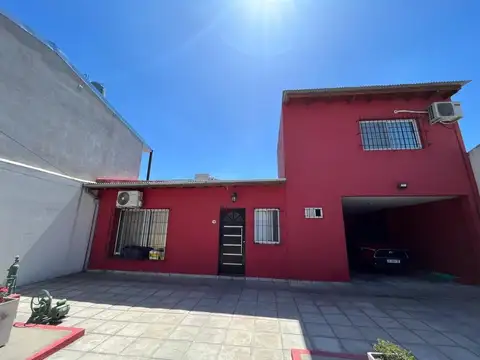 CASA EN VENTA EN GRAL RODRIGUEZ