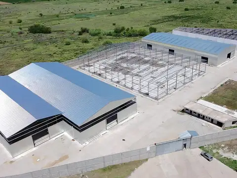 Nave Industrial sobre Autopista Rosario