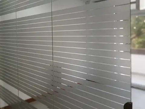 Av Pte Roque Saenz Pena 700, Piso 2