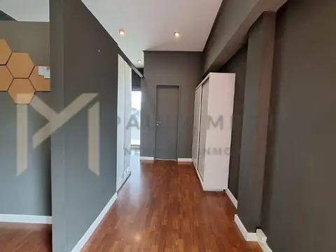 Oficina en Venta con 1 cochera