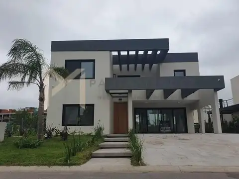 Casa  en Venta en Pilar, G.B.A. Zona Norte, Argentina