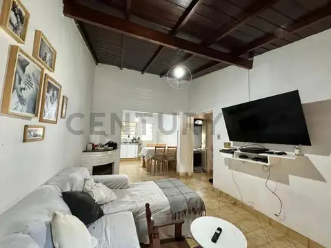 VENTA CASA RAMOS MEJIA JARDIN Y PILETA