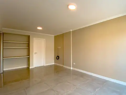 Departamento en Alquiler con 1 cochera