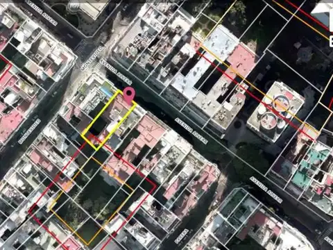 Av Alvear - Montevideo: Edificio en Block UNICO