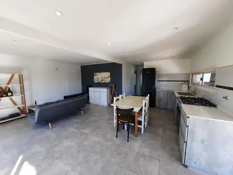 Casa en Alquiler en Roldan, $ 850.000