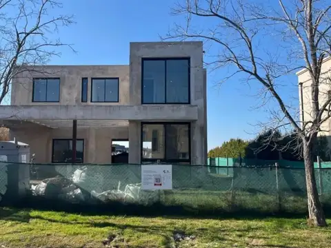 Casa  en Venta ubicado en El Cantón Golf, El Cantón, Escobar