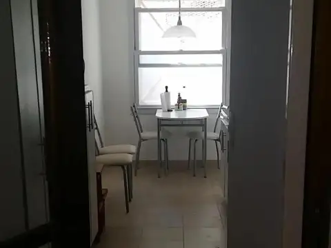 Arias e/ Superí y Roque Perez