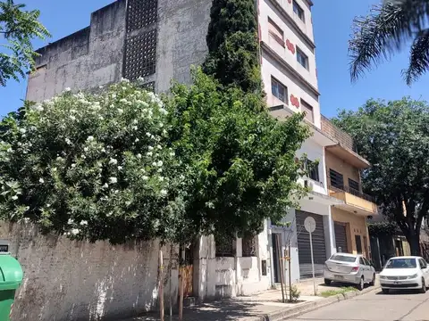 VENTA DEPOSITO EN 5 PLANTAS C/MONTACARGA