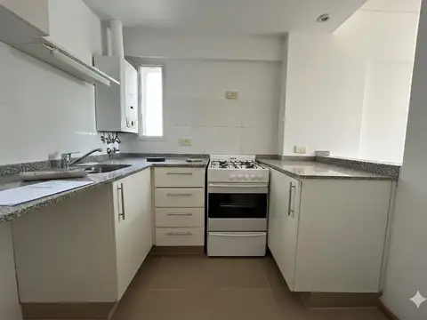 Departamento en Alquiler con 1 cocheras