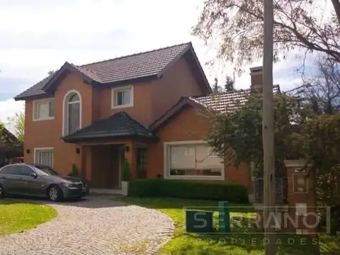 NOT. Venta casa 4 ambientes en CC Los Cardales, Exaltacion Cruz