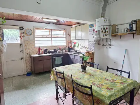 Chalet 3 amb con parque + Depto. 3 amb con garaje - C. Villar y Carasa