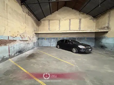 Venta cochera en San Cristóbal bajas expensas en planta baja ubicación única rentabilidad asegurada