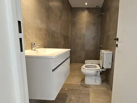 Oficina en Alquiler en Recoleta, USD 5.500