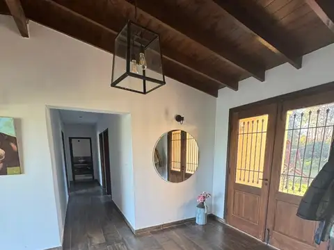 Casa quinta en venta en Chacras del Ocho, al lado de Pilará