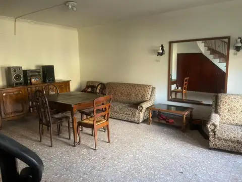 Depto Tipo Casa en Venta en San Isidro, USD 130.000