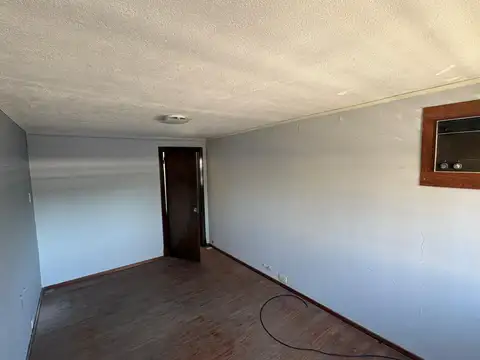 Local en Alquiler Via Púb.