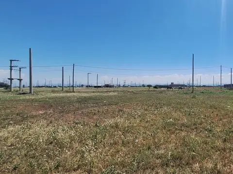 Terreno en Venta 30  mts Fondo