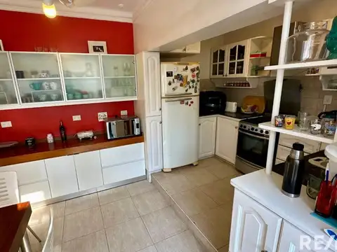 Depto Tipo Casa 4 ambientes con 2 baños