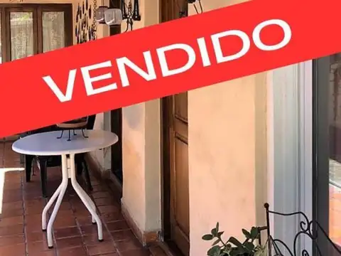 Casa en  Venta, Barrio Caracoles.