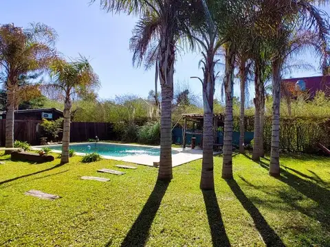 Terreno en Venta en Los Robles del Monarca, USD 63.000