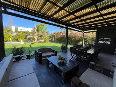 Casa en Venta en San Carlos Country Club, USD 365.000