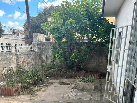 Casa 2 dormitorios a Reciclar